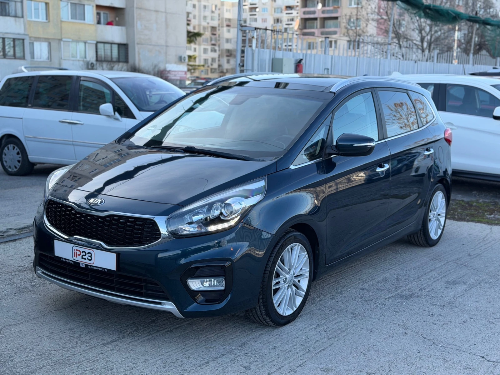 Kia Carens 1.6* Бензин* 2017год.* 7Местен* ЕВРО* 6* * * 