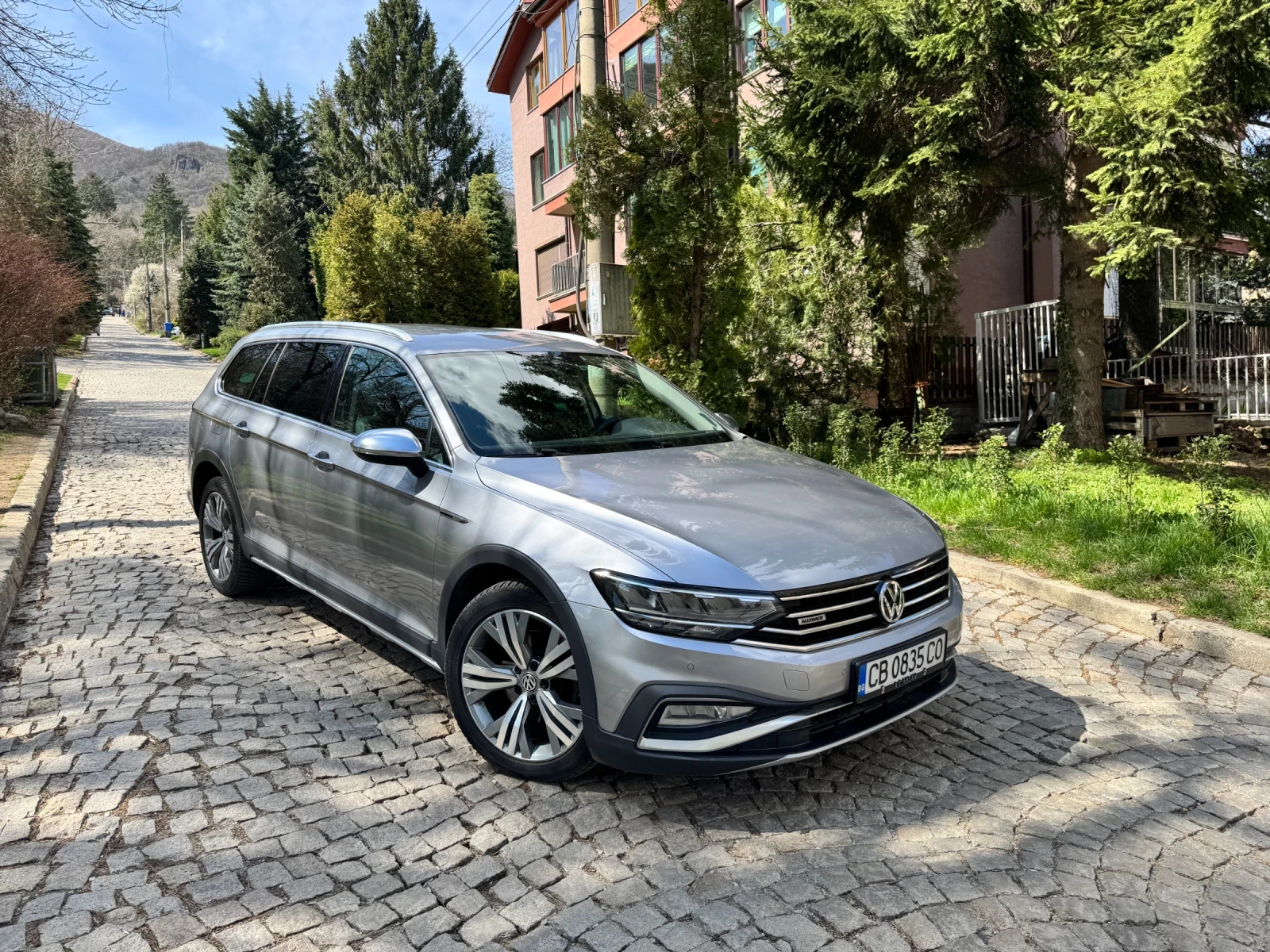 VW Passat Alltrack B8.5, сервизиран в Porsche