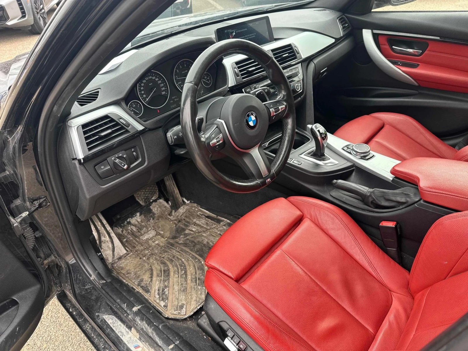 BMW 340 xDrive* АвтоКредит* (ЦЕНА ДО БГ), снимка 5 - Автомобили и джипове - 54357593