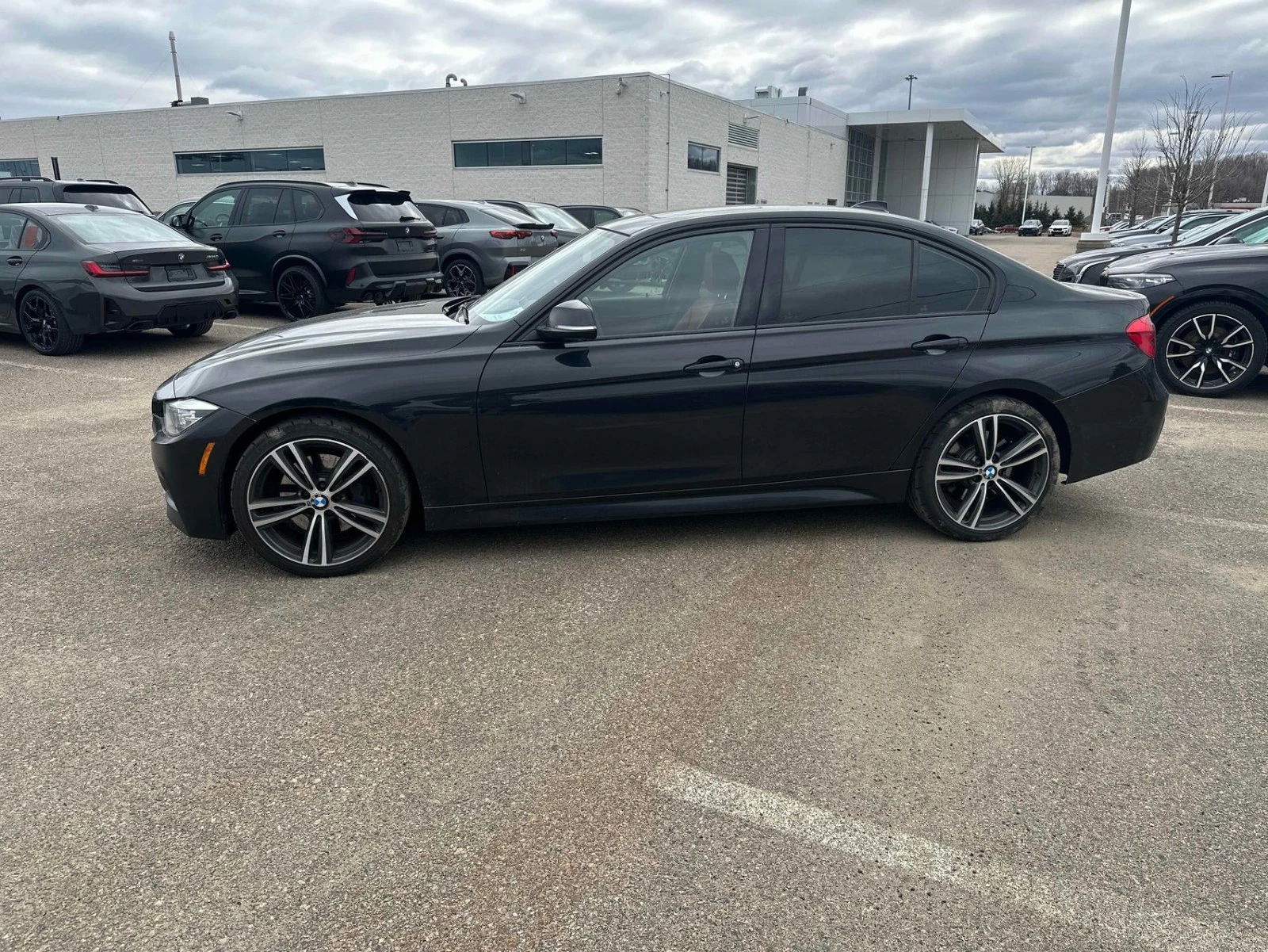 BMW 340 xDrive* АвтоКредит* (ЦЕНА ДО БГ), снимка 2 - Автомобили и джипове - 54357593