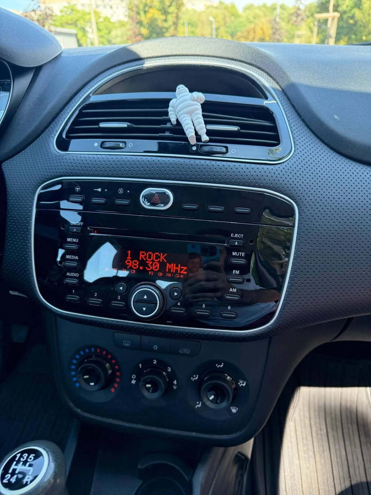 Fiat Punto, снимка 8 - Автомобили и джипове - 54654519
