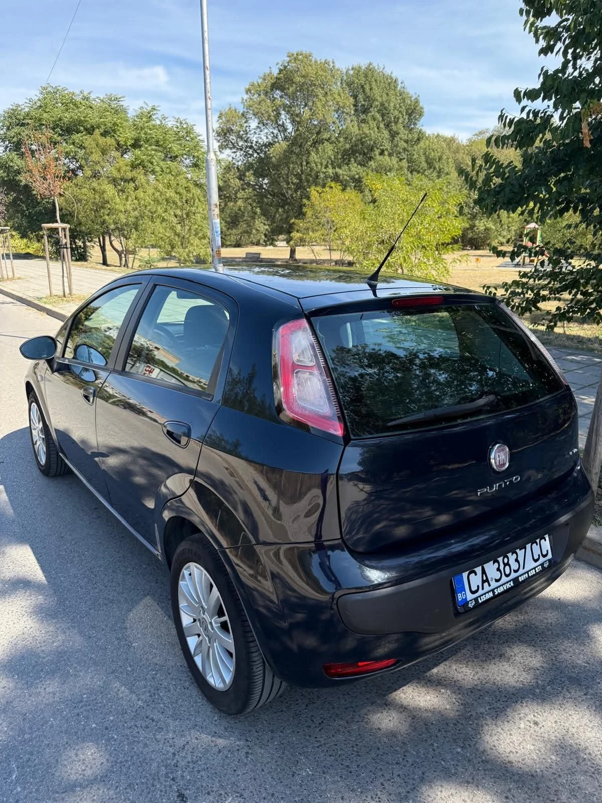 Fiat Punto, снимка 3 - Автомобили и джипове - 54654519