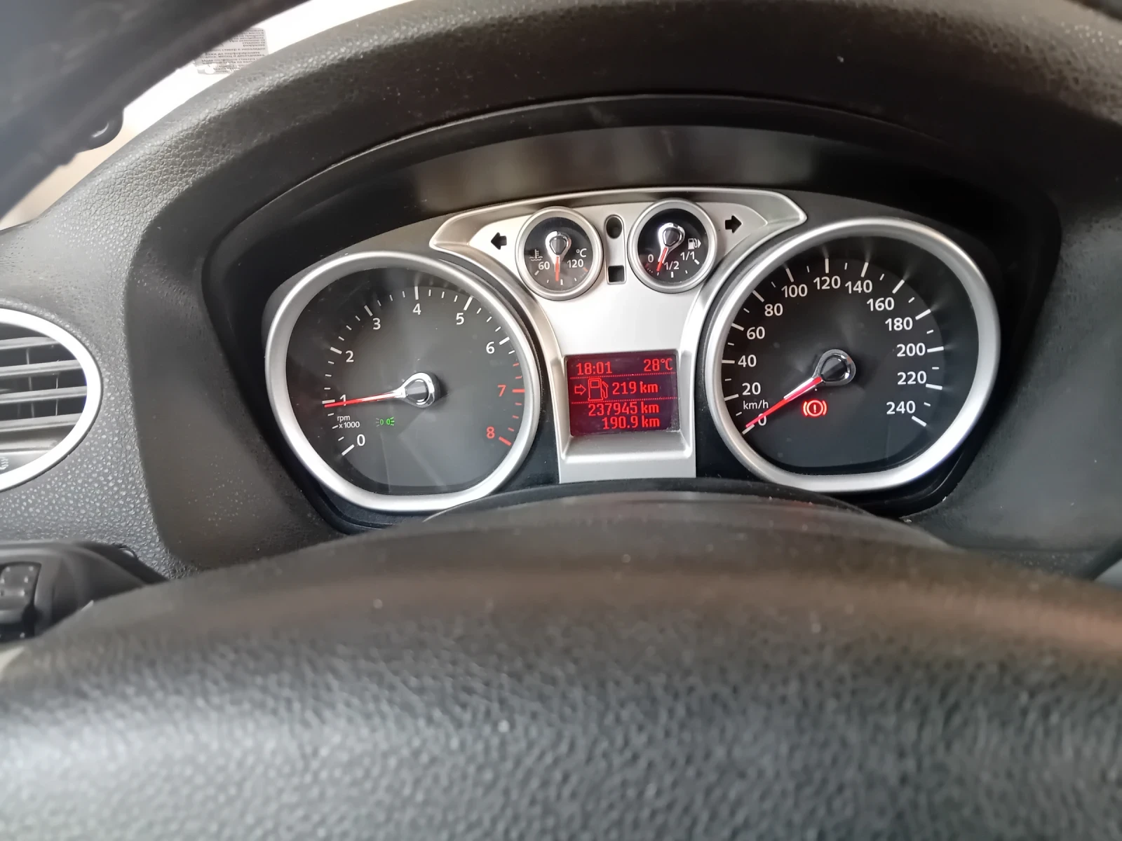 Ford Focus МК2, снимка 9 - Автомобили и джипове - 54802712