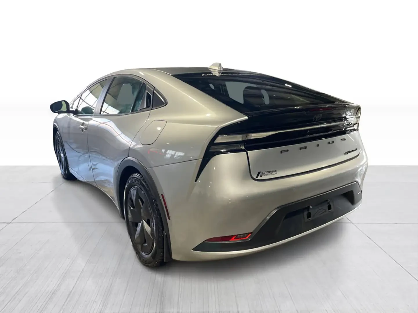 Toyota Prius Prius Prime, снимка 5 - Автомобили и джипове - 54836645