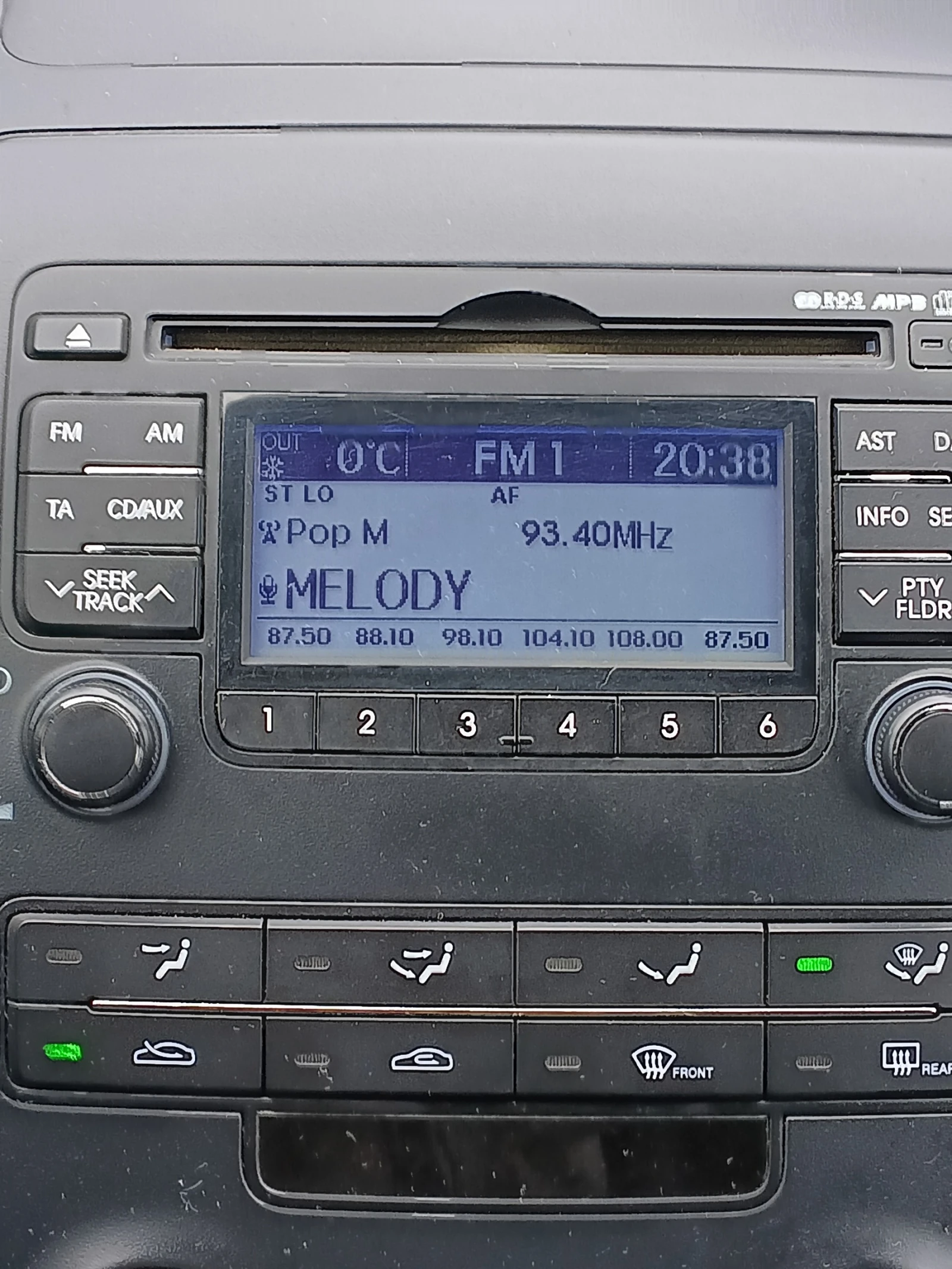 Hyundai I30 CW LPG, снимка 8 - Автомобили и джипове - 54855140