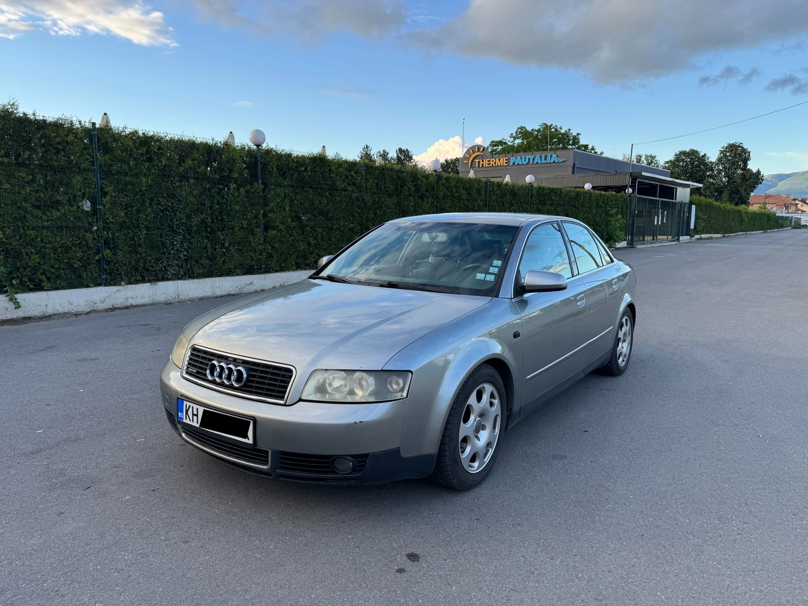 Audi A4 1.8 Turbo Quattro | Газ | 6 скорости, снимка 2 - Автомобили и джипове - 54943291