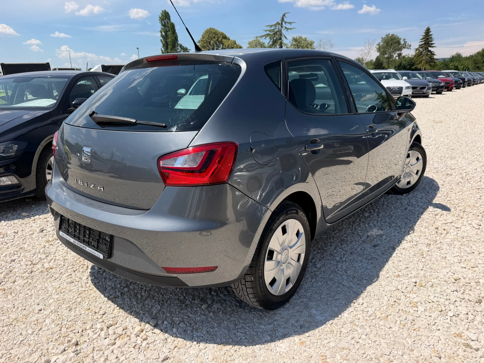 Seat Ibiza 1.4TDI 75 CV CR 5P CONNECT, снимка 2 - Автомобили и джипове - 55032972