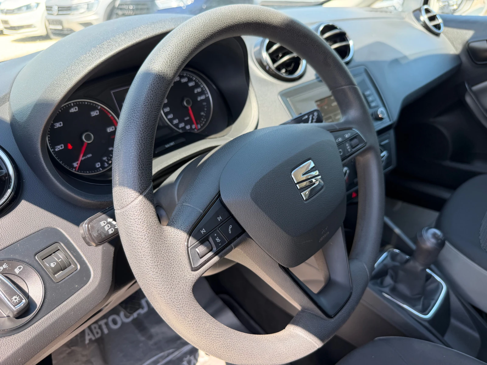 Seat Ibiza 1.4TDI 75 CV CR 5P CONNECT, снимка 9 - Автомобили и джипове - 55032972