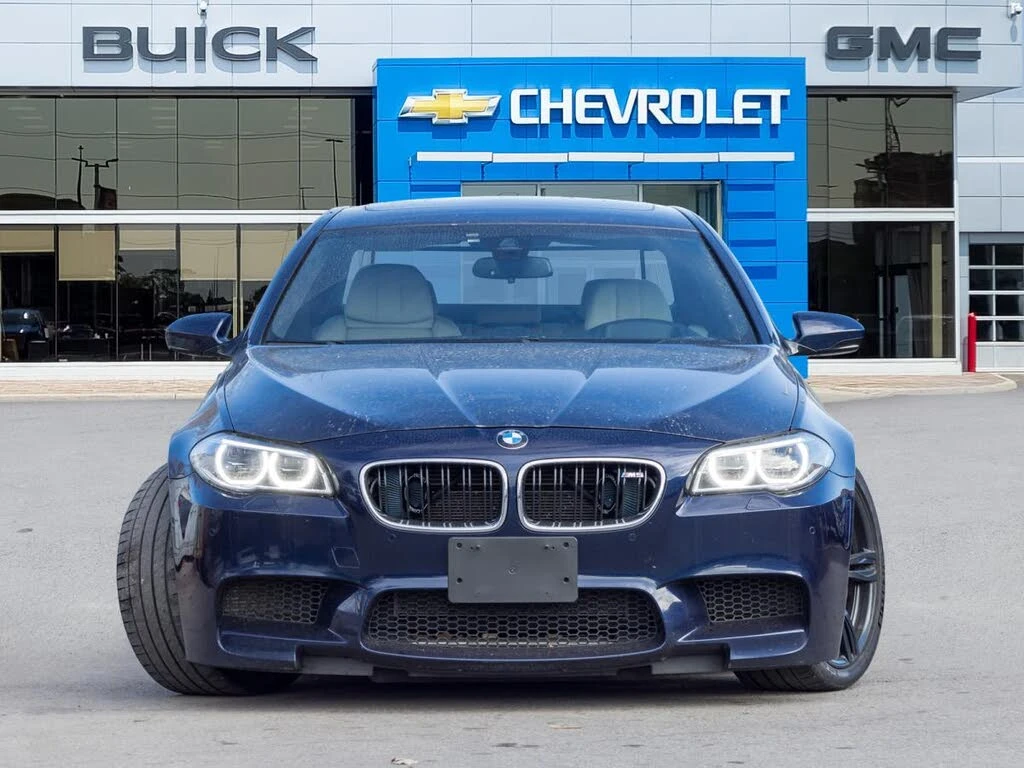 BMW M5 Bang & Olufsen/ HUD/ PANO/ ОБДУХВАНЕ/             , снимка 2 - Автомобили и джипове - 55394617