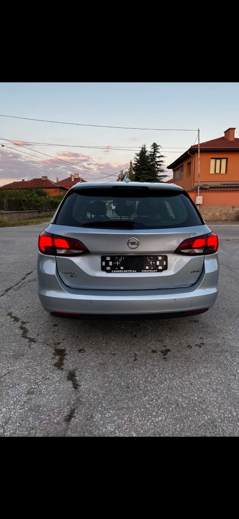 Opel Astra 1.6СDTI Innovation Sport Tourer+ * Start/Stop , снимка 4 - Автомобили и джипове - 55630968