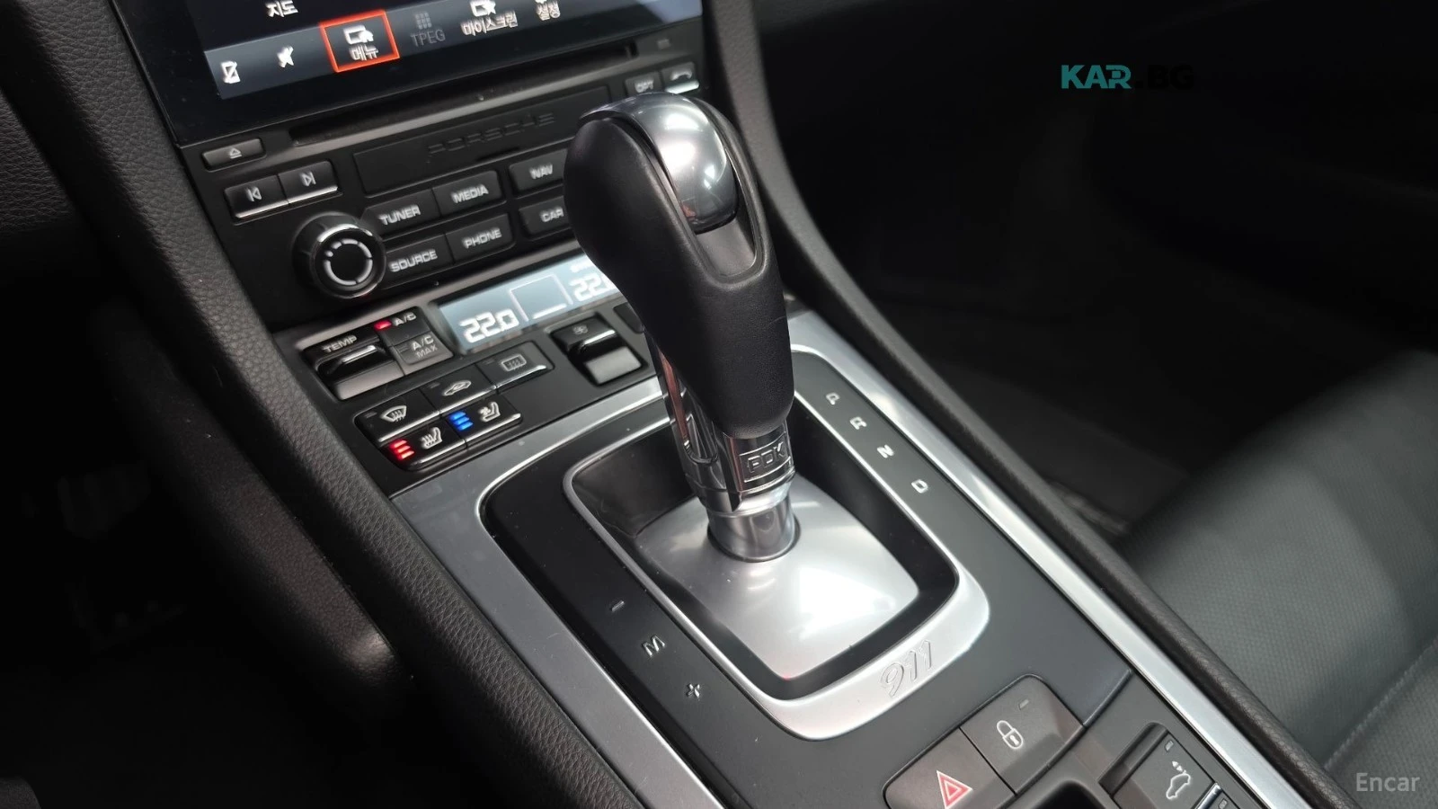 Porsche Carrera 911* КОЖА* ОБДУХВ* НАВИ* ПАНО, снимка 9 - Автомобили и джипове - 55742554