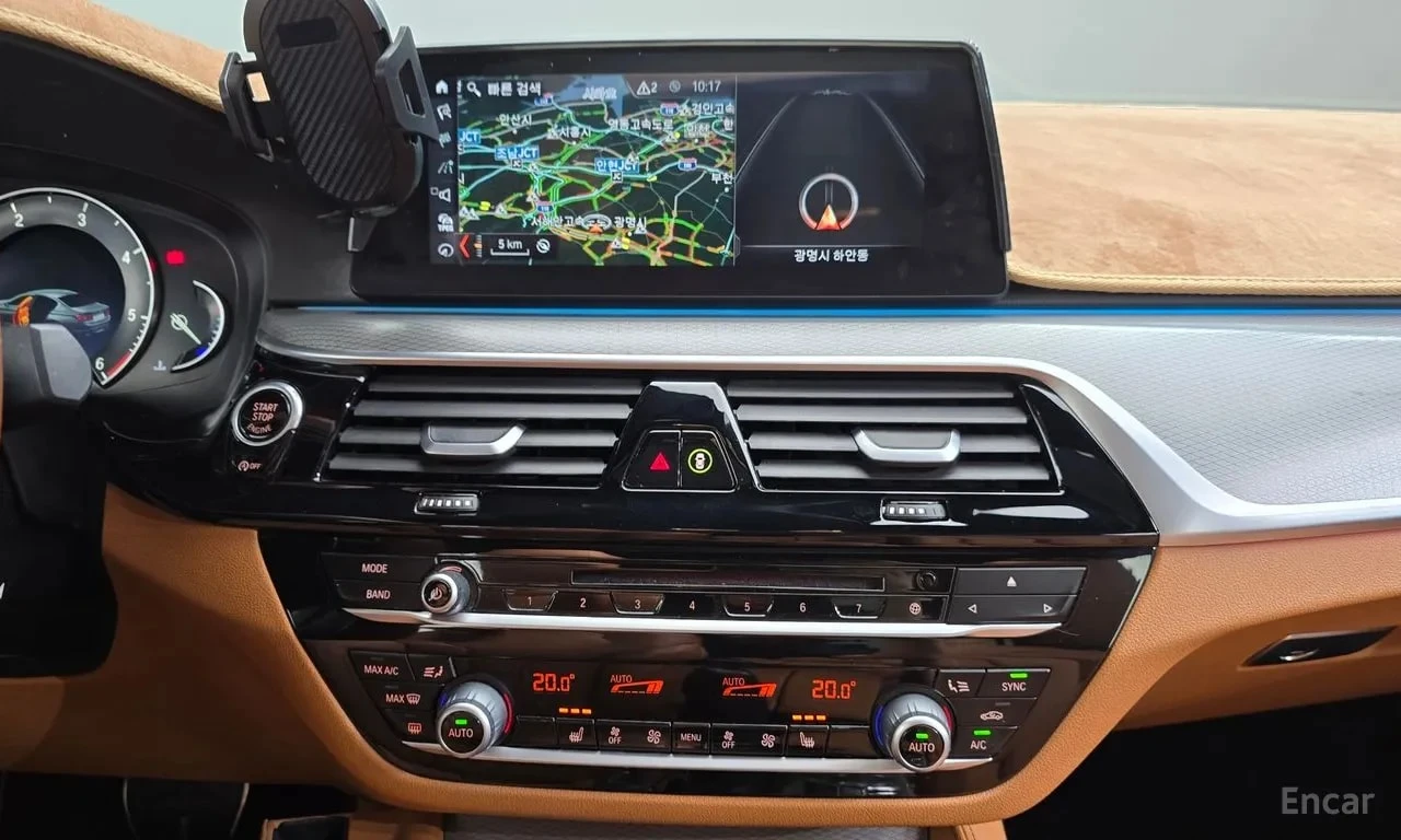 BMW 520 XDRIVE20D * M SPORT* ФИКСИРАНА ЦЕНА ДО БЪЛГАРИЯ*  , снимка 10 - Автомобили и джипове - 56083602