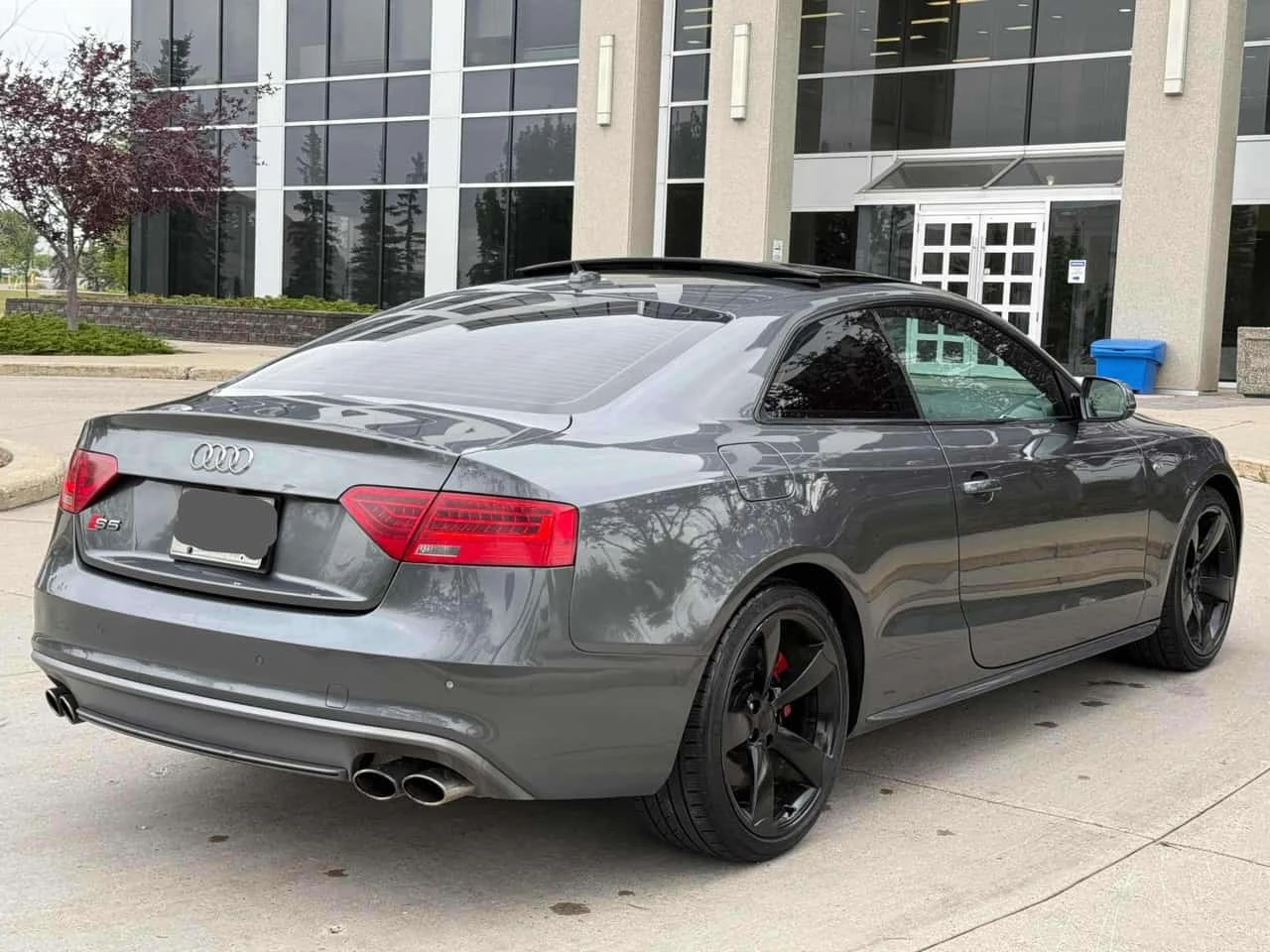 Audi S5 * Technik * АВТОКРЕДИТ * ГЛАВНО ПРЕДСТАВИТЕЛСТВО, снимка 5 - Автомобили и джипове - 56222044