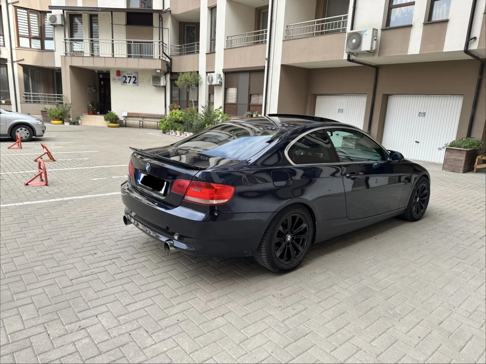 BMW 330 330 D, снимка 4 - Автомобили и джипове - 56253443