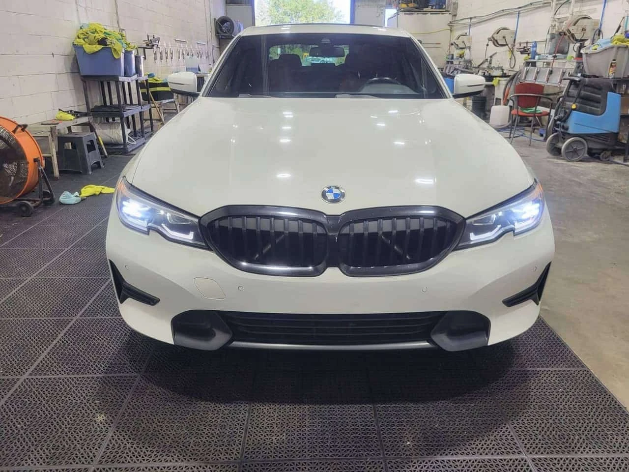 BMW 330 * 330i XDRIVE CUIR ROUGE TOIT OUVRANT CAM RECUL NA | Mobile.bg � ����������� 2