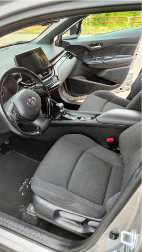 Toyota C-HR 1.2L Turbo, снимка 13