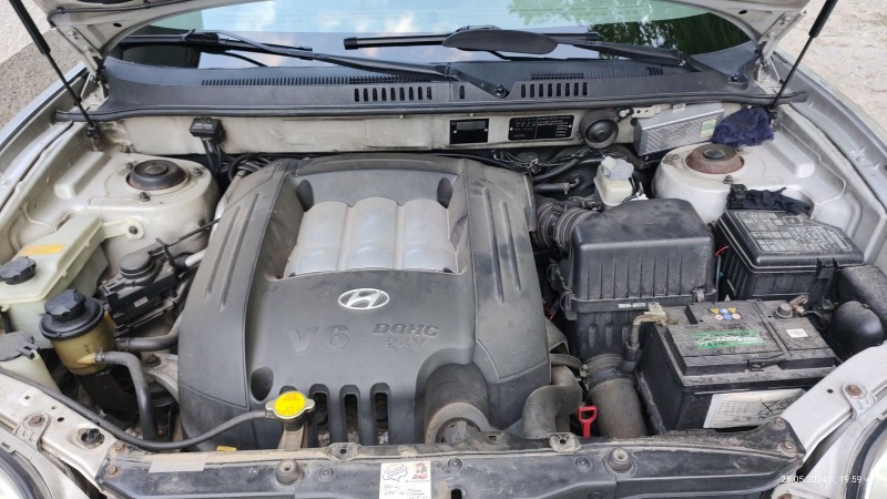 Hyundai Santa fe 2.7 бензин газ, снимка 15 - Автомобили и джипове - 45947778