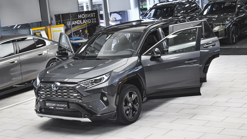 Toyota Rav4 2.5 Hybrid Style 4x4 Automatic