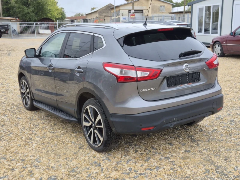 Nissan Qashqai 1.2i, снимка 6 - Автомобили и джипове - 52008156