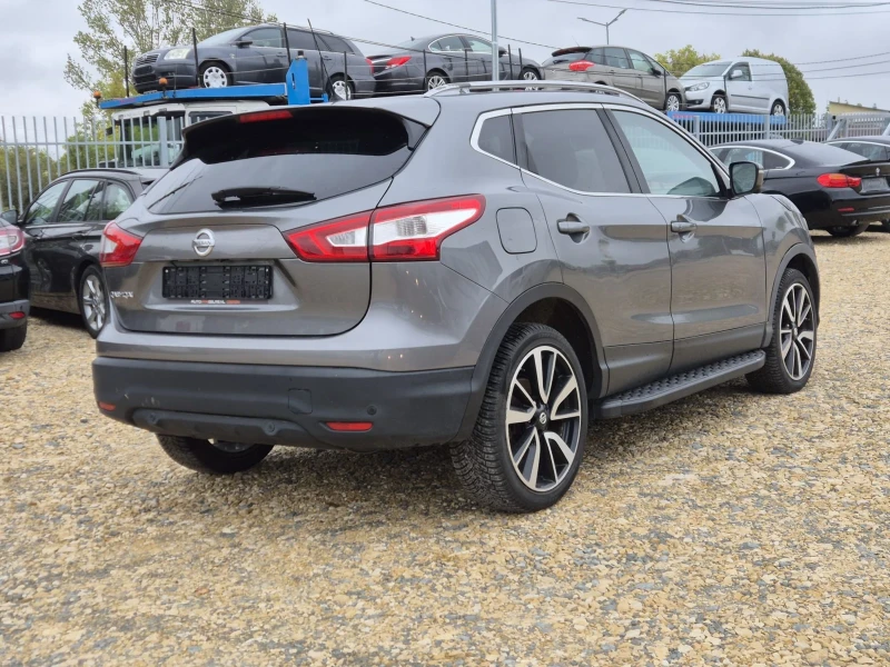 Nissan Qashqai 1.2i, снимка 7 - Автомобили и джипове - 52008156