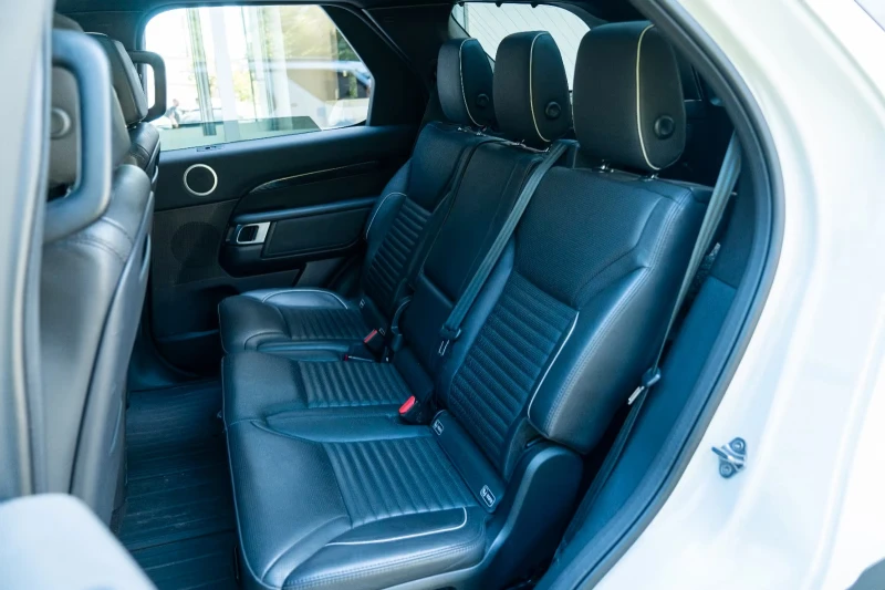 Land Rover Discovery SD4/241HP/HSE/PANO/NAVI/DIGITAL/746v, снимка 14 - Автомобили и джипове - 52133137