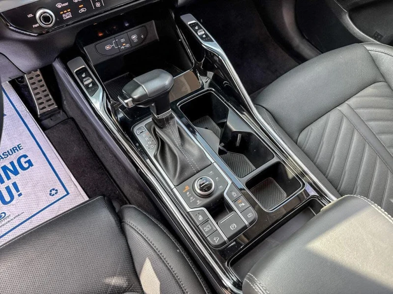 Kia Sorento АвтоКредит* (ЦЕНА ДО БГ), снимка 11 - Автомобили и джипове - 52713108