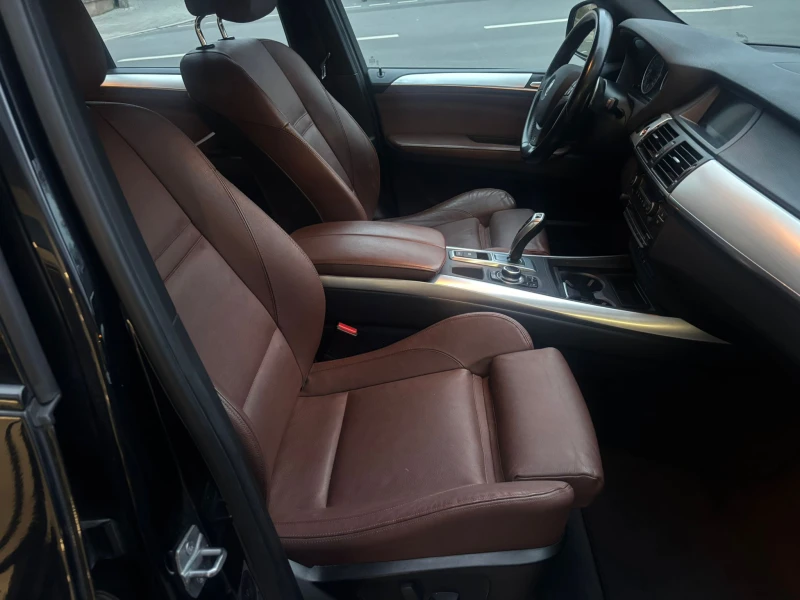BMW X5 M-sport 3.0d X drive, снимка 11 - Автомобили и джипове - 52885281