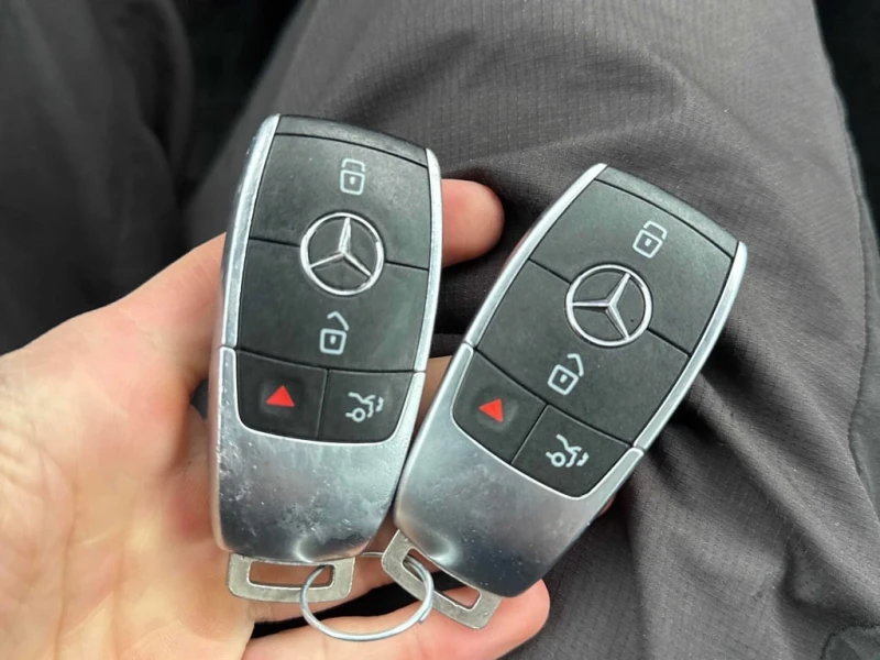 Mercedes-Benz GLE 450 * 450 * CARFAX * 2 КЛЮЧА * 360 , снимка 15 - Автомобили и джипове - 53277914