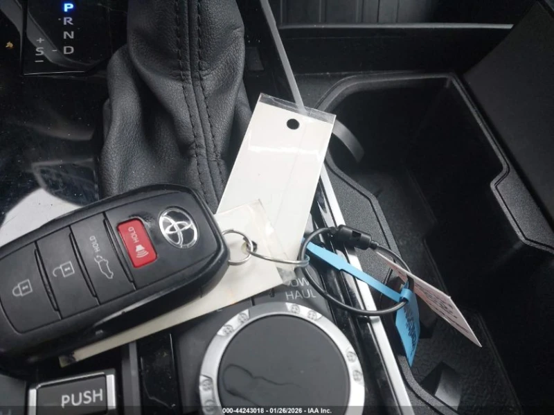 Toyota Sequoia 3.4l Platinum, снимка 11 - Автомобили и джипове - 53340978