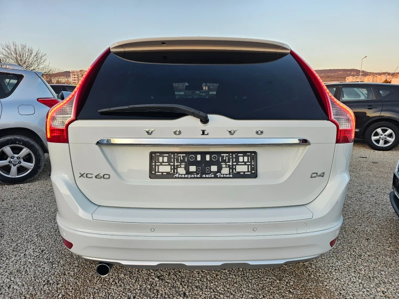Volvo XC60 2.0D, 163к.с., снимка 5 - Автомобили и джипове - 53447884