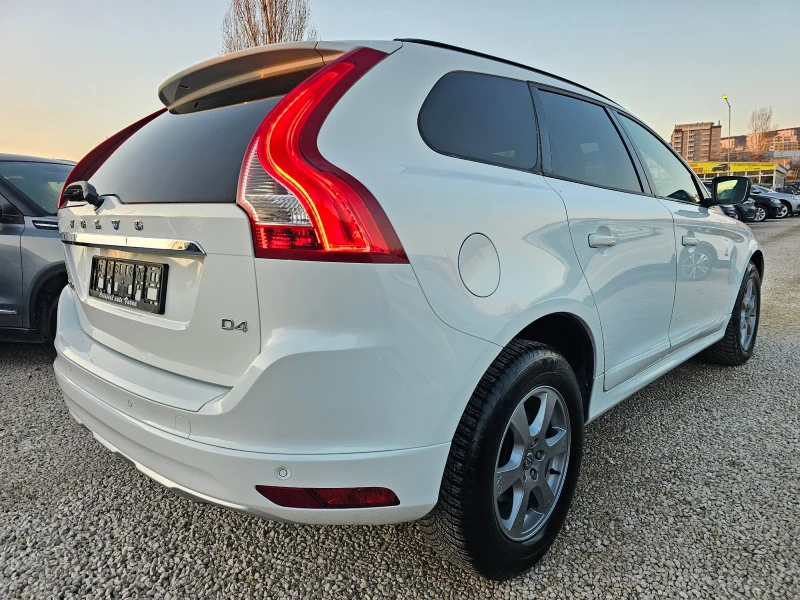 Volvo XC60 2.0D, 163к.с., снимка 4 - Автомобили и джипове - 53447884