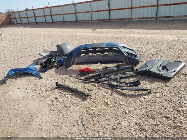 VW Tiguan 2.0T S, снимка 12 - Автомобили и джипове - 53141682