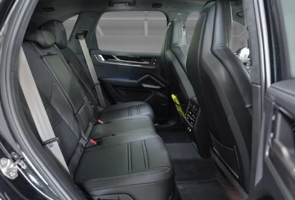 Porsche Cayenne Turbo E-Hybrid = Sport Design = Гаранция, снимка 11 - Автомобили и джипове - 54125882