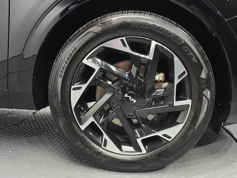 Kia Sportage 2.0 CRDi 4WD, снимка 5 - Автомобили и джипове - 54276393