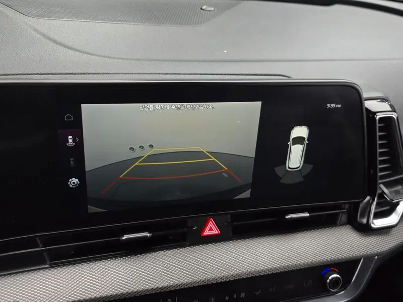 Kia Sportage 2.0 CRDi 4WD, снимка 14 - Автомобили и джипове - 54276393