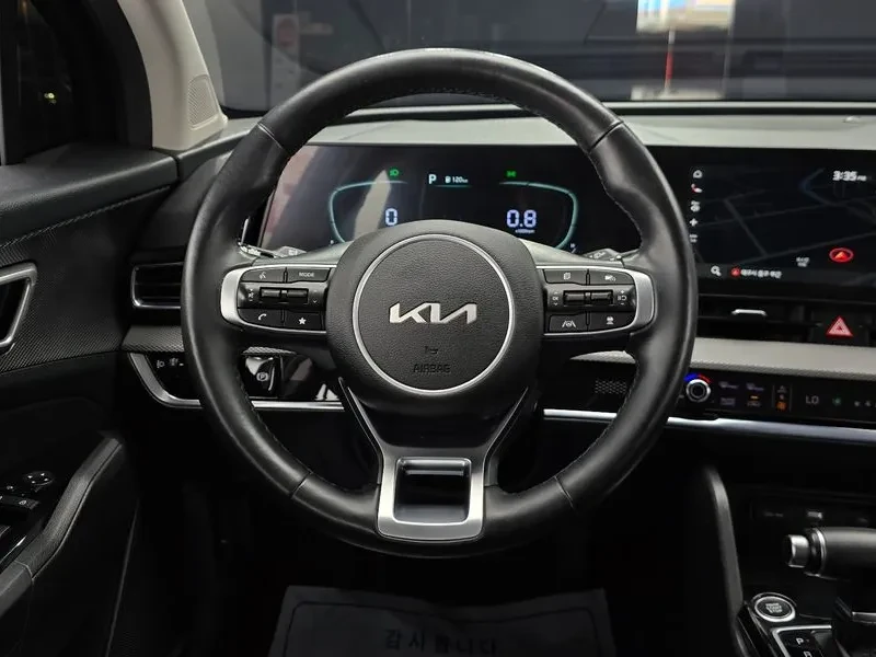 Kia Sportage 2.0 CRDi 4WD, снимка 12 - Автомобили и джипове - 54276393