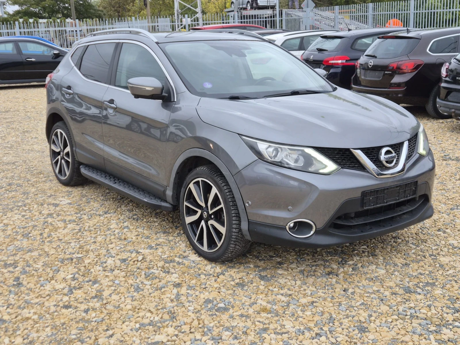 Nissan Qashqai 1.2i, снимка 1