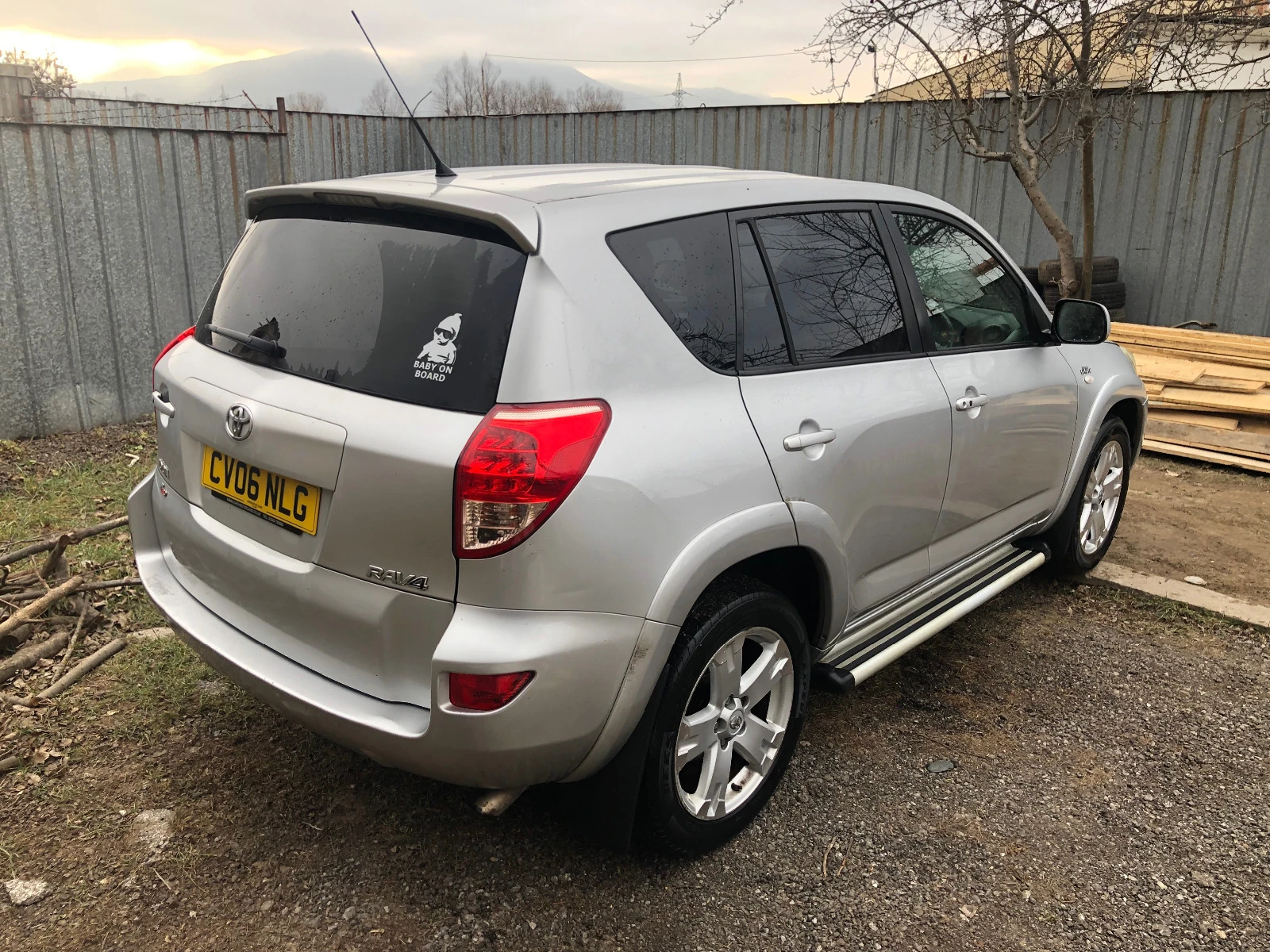 Toyota Rav4 T180 2.2 D-Cat 177к.с 2006г КОЖА НАВИГАЦИЯ НА ЧАСТ - изображение 4