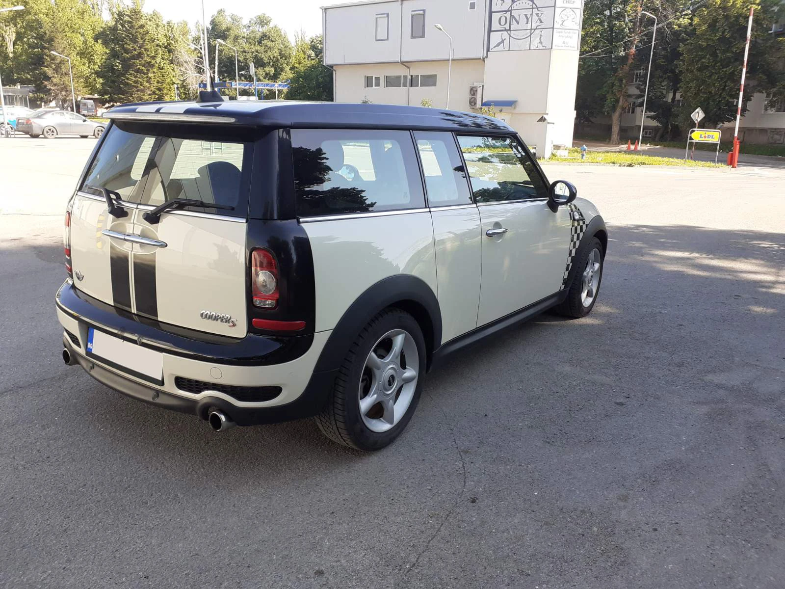 Mini Clubman Cooper S/1, 6t/174kc/6ск/като нова/ ШВЕЙЦАРИЯ/ - изображение 4