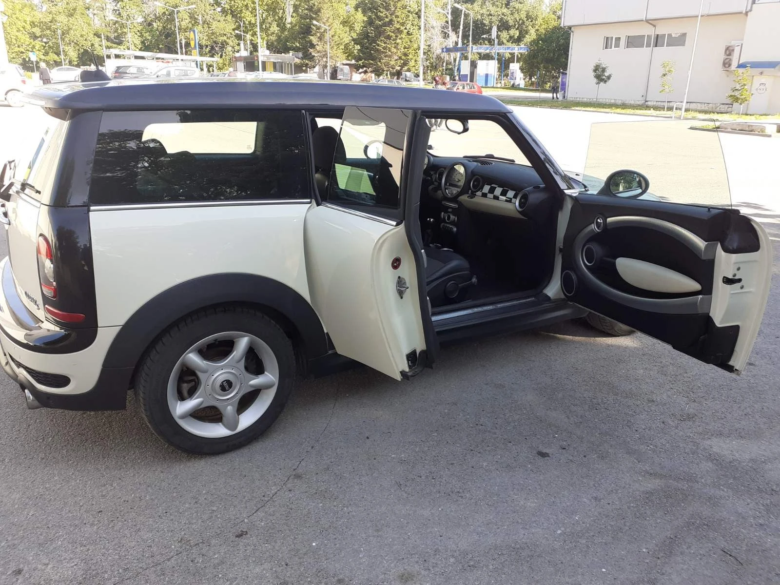 Mini Clubman Cooper S/1, 6t/174kc/6ск/като нова/ ШВЕЙЦАРИЯ/ - изображение 7