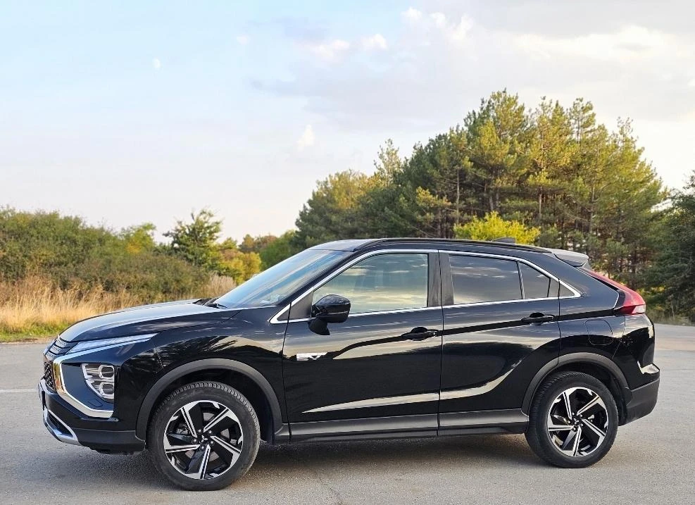 Mitsubishi Eclipse Cross PHEV Лична Кола - изображение 3