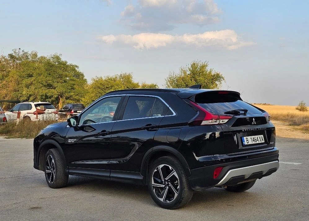 Mitsubishi Eclipse Cross PHEV Лична Кола - изображение 4
