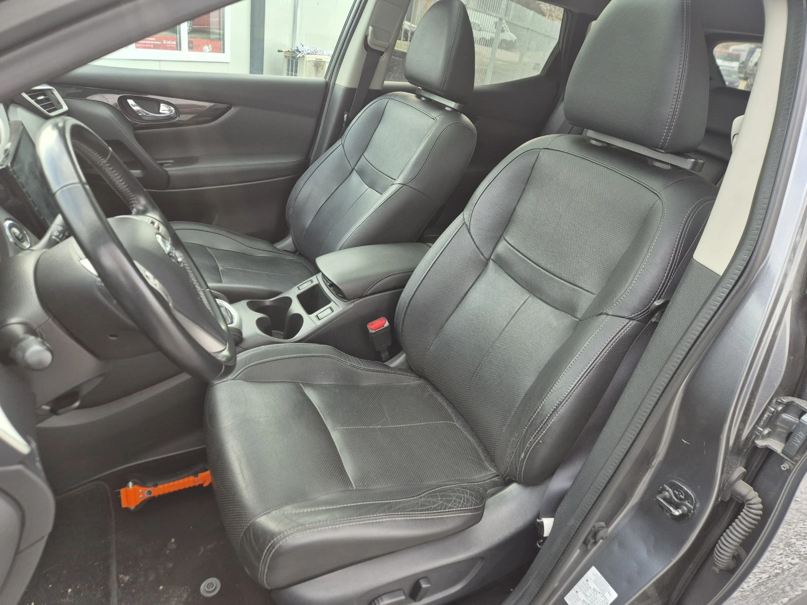 Nissan Qashqai 1.2i | Mobile.bg � ����������� 8