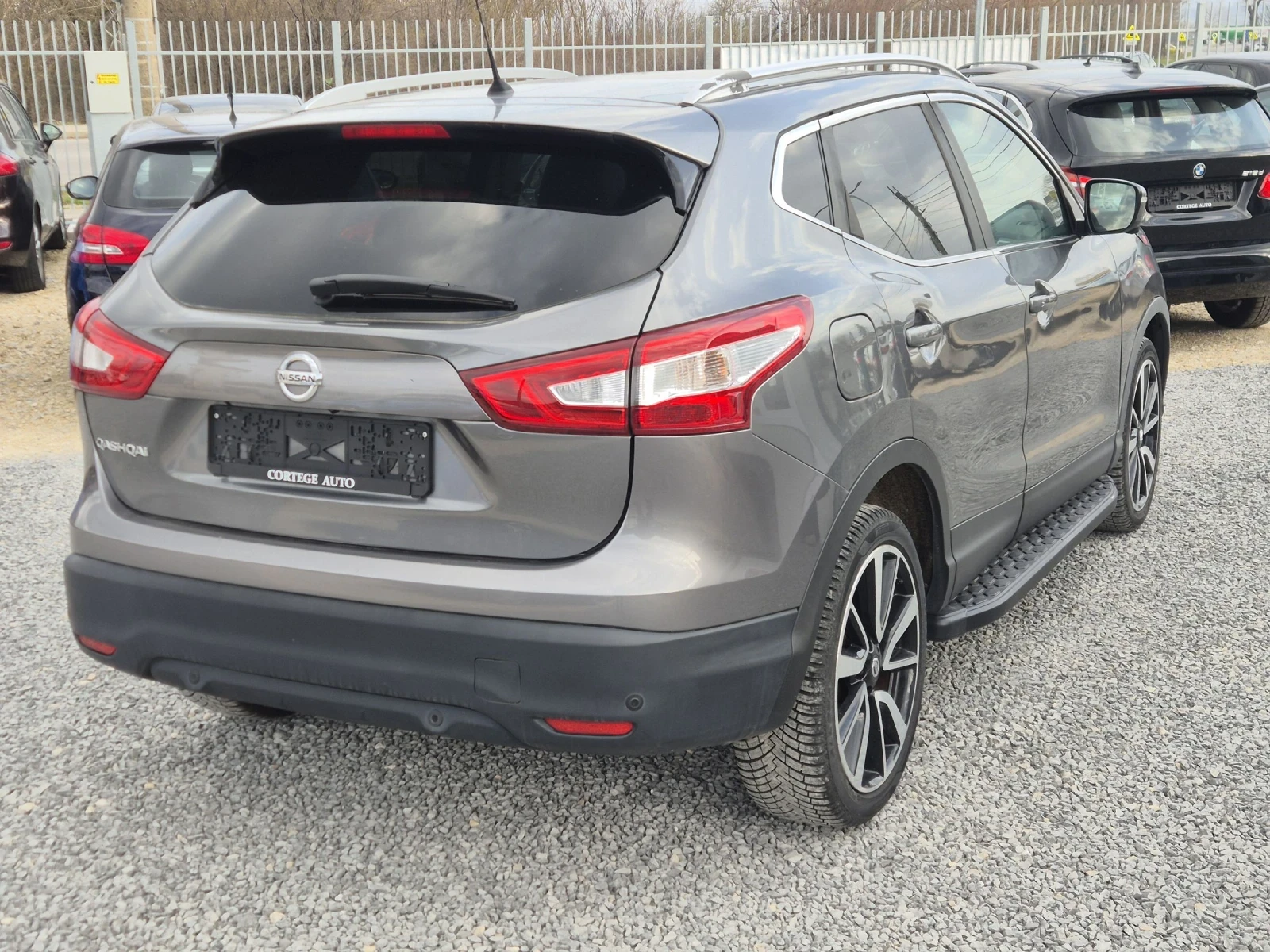 Nissan Qashqai 1.2i | Mobile.bg � ����������� 6