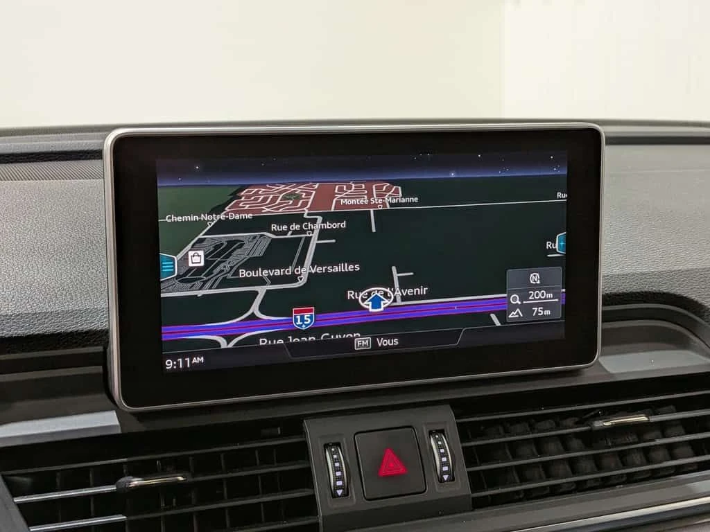 Audi Q5 * 2.0 TFSI quattro/Cuir/Toit panoramique/Lecteur C - изображение 10