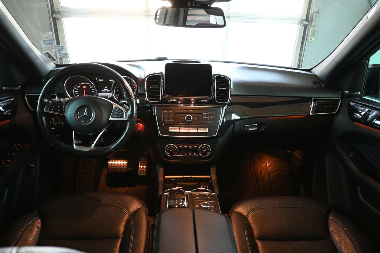 Mercedes-Benz GLE 43 AMG, снимка 11 - Автомобили и джипове - 53902610