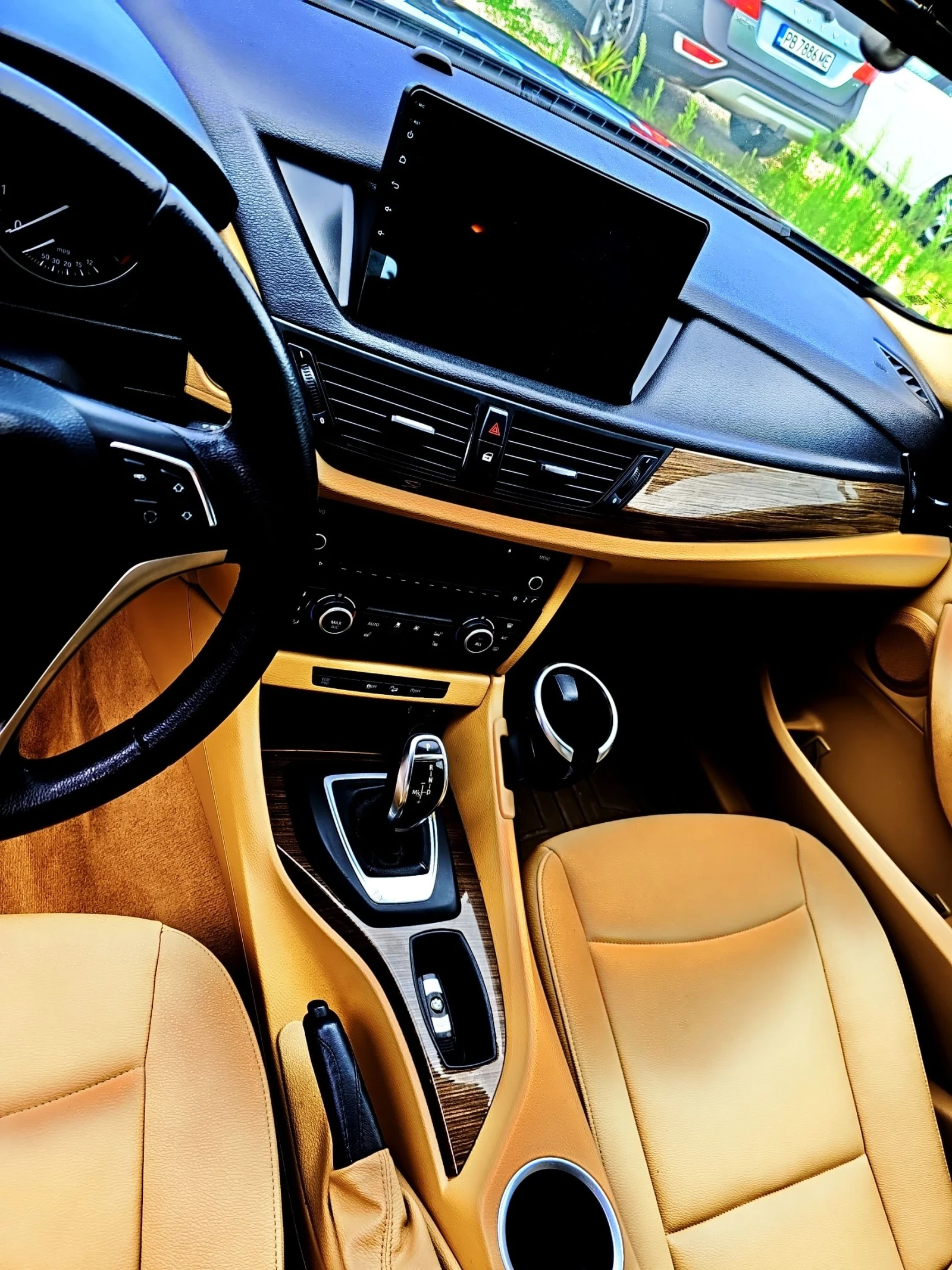 BMW X1 2.0 Т 245ps , снимка 9 - Автомобили и джипове - 55138495