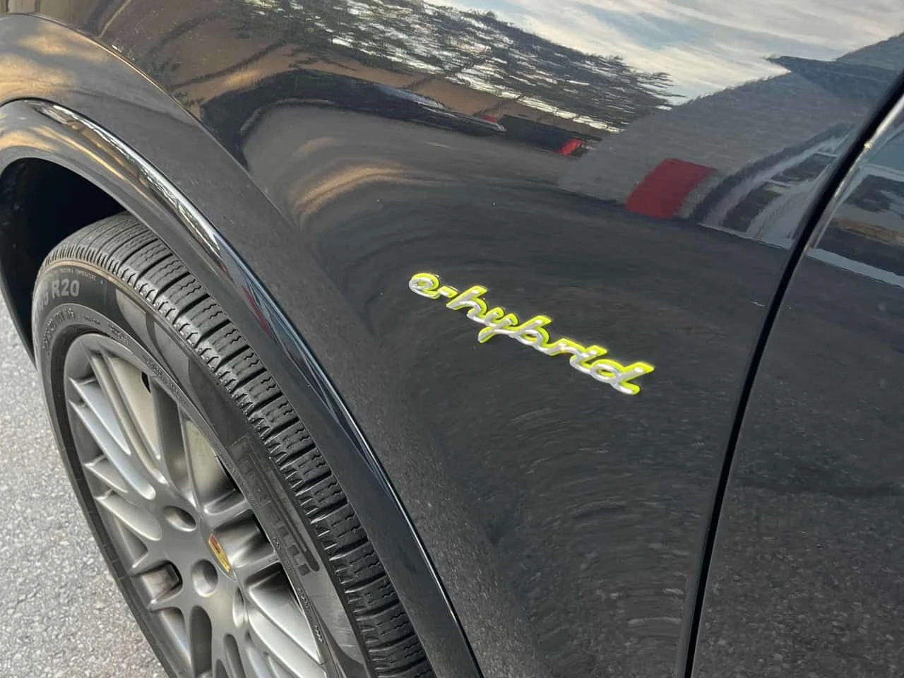Porsche Cayenne * S E Hybrid * ЛИЦЕНЗИРАН ДИЛЪР * CARFAX, снимка 15 - Автомобили и джипове - 55579318