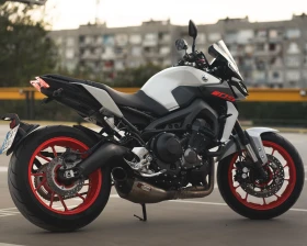     Yamaha Mt-09