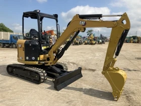 Багер Cat 303CR - ОЧАКВАН 30.10.2026!!!, снимка 2